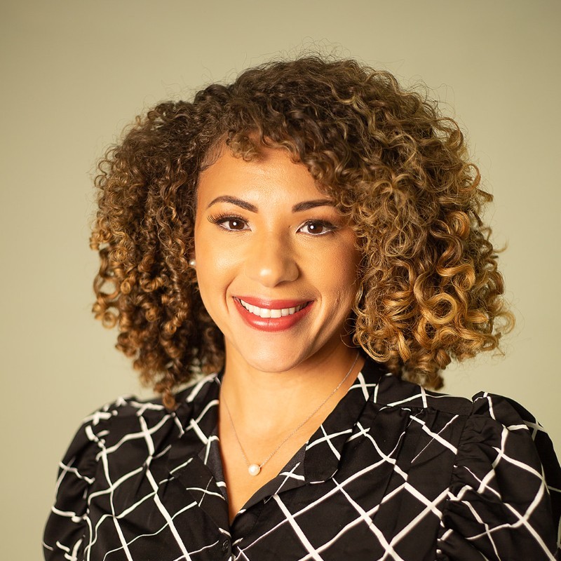 Barbara “Barbie” DuBois Headshot